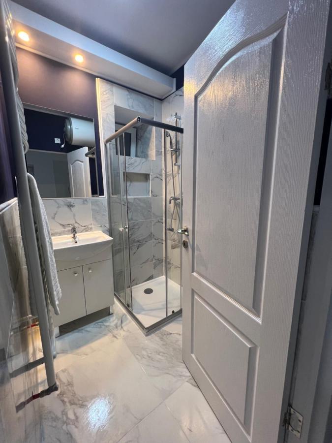 Gazde/Camere de închiriat Accommode Sinaia